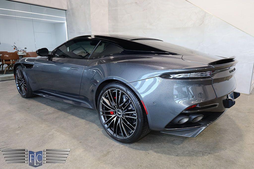 used 2022 Aston Martin DBS car