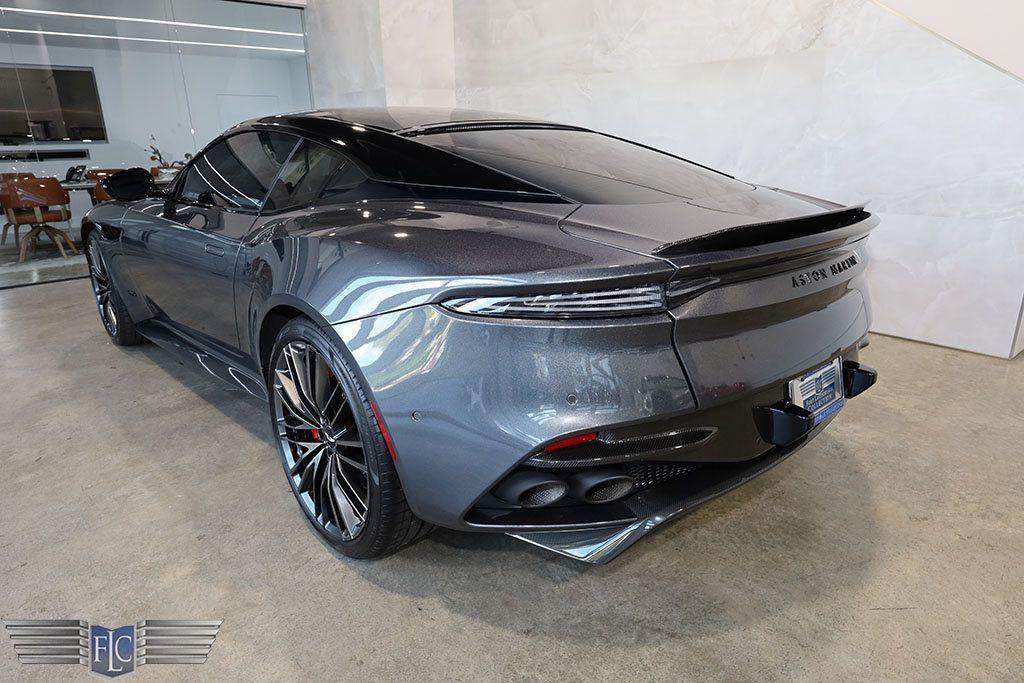 used 2022 Aston Martin DBS car
