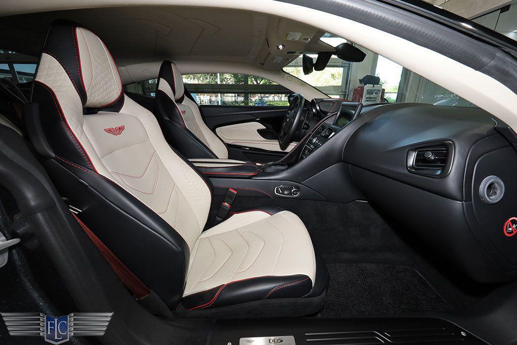 used 2022 Aston Martin DBS car