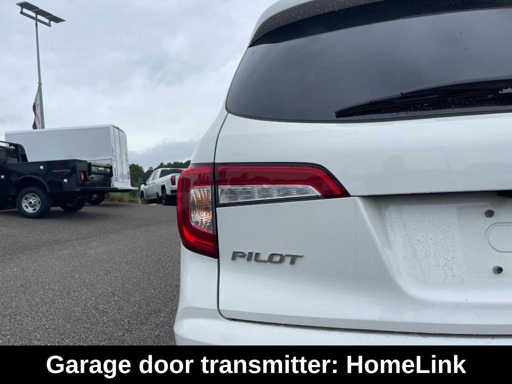 used 2021 Honda Pilot car, priced at $28,200