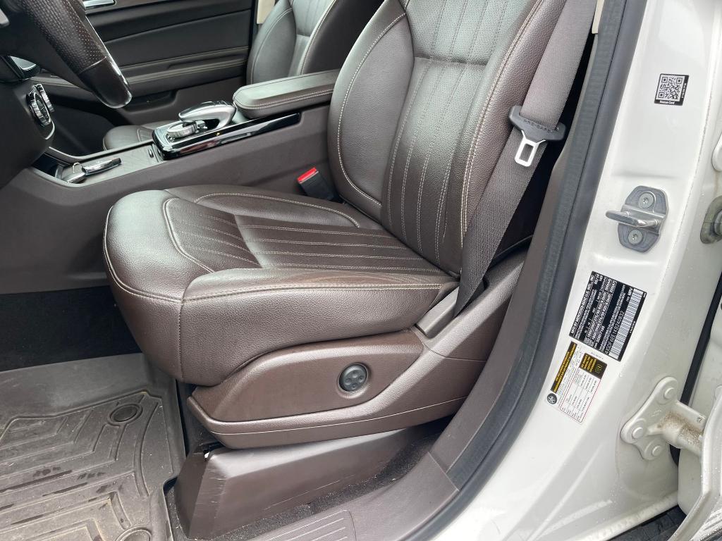 used 2019 Mercedes-Benz GLS 450 car, priced at $22,300