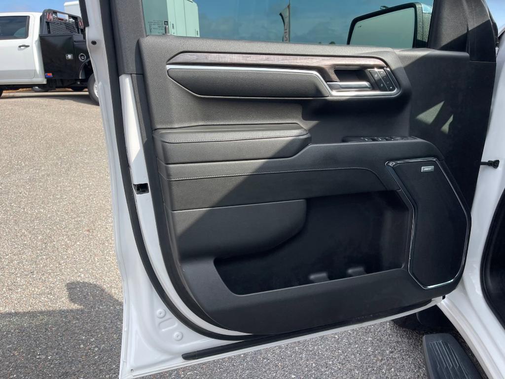 used 2024 Chevrolet Silverado 1500 car, priced at $52,250