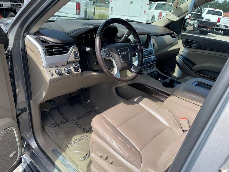 used 2019 GMC Yukon XL car, priced at $25,000