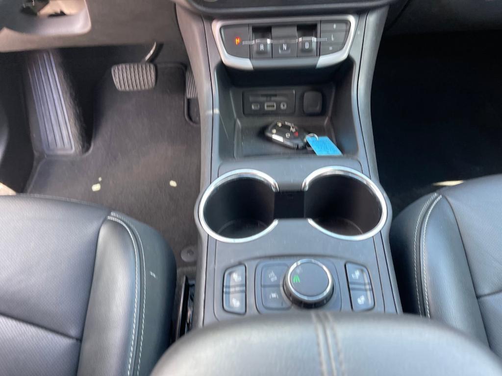 used 2024 GMC Terrain car, priced at $26,990