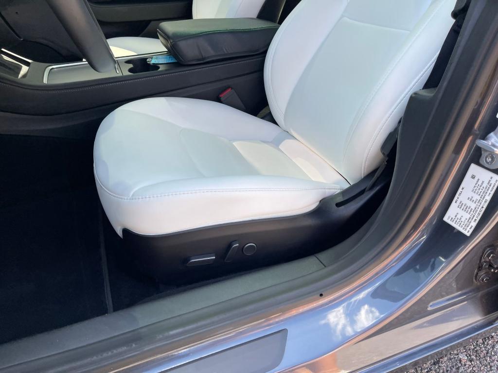 used 2022 Tesla Model 3 car, priced at $29,990