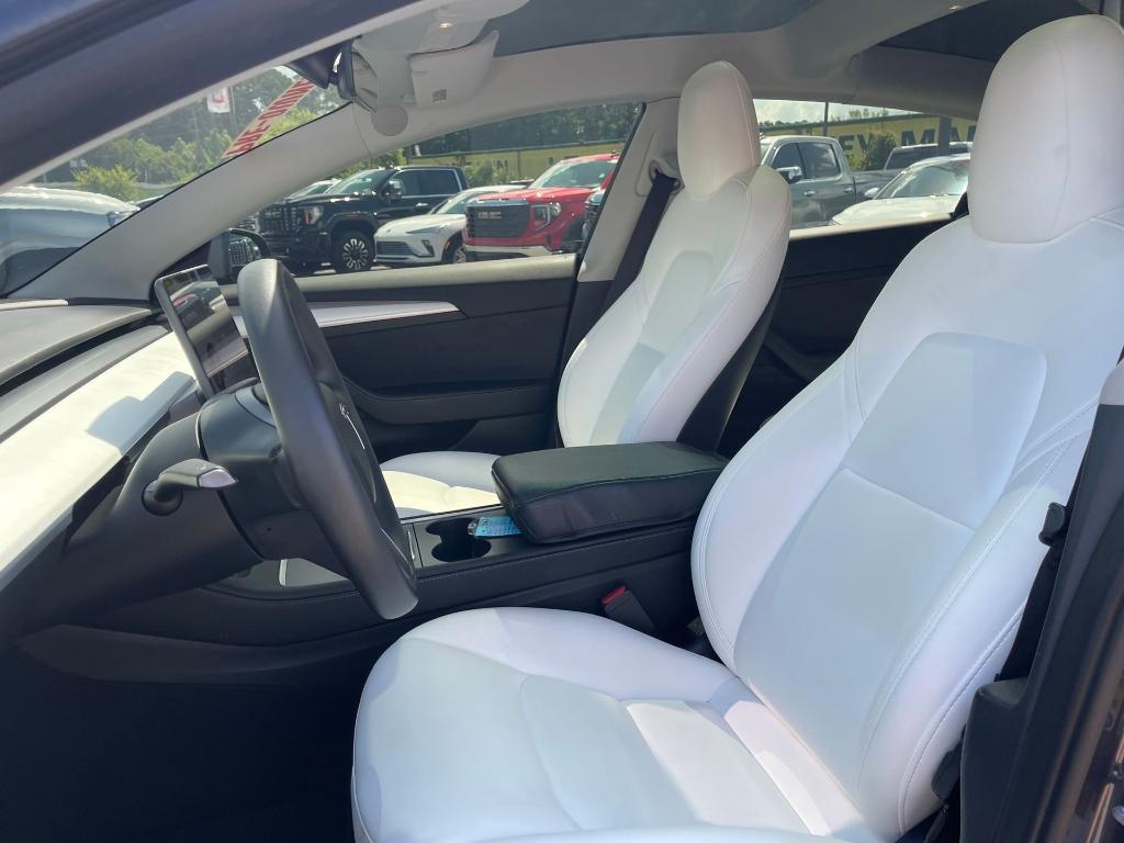 used 2022 Tesla Model 3 car, priced at $29,990