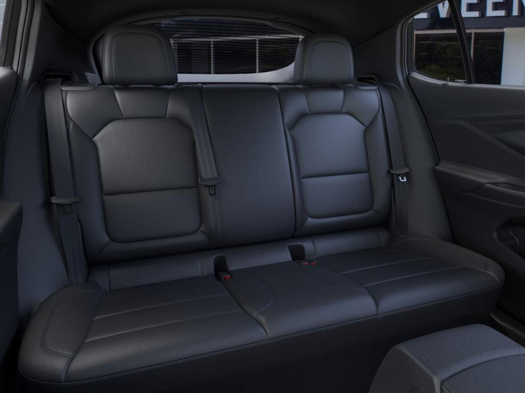 new 2025 Buick Envista car, priced at $28,720