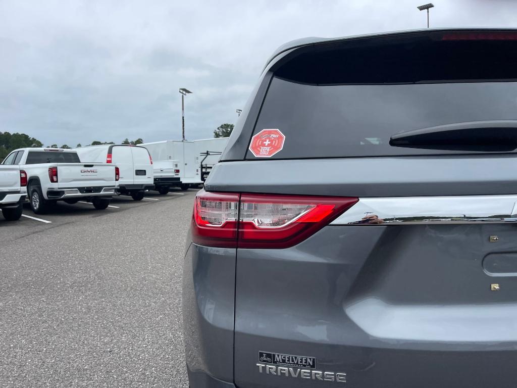 used 2020 Chevrolet Traverse car, priced at $18,500