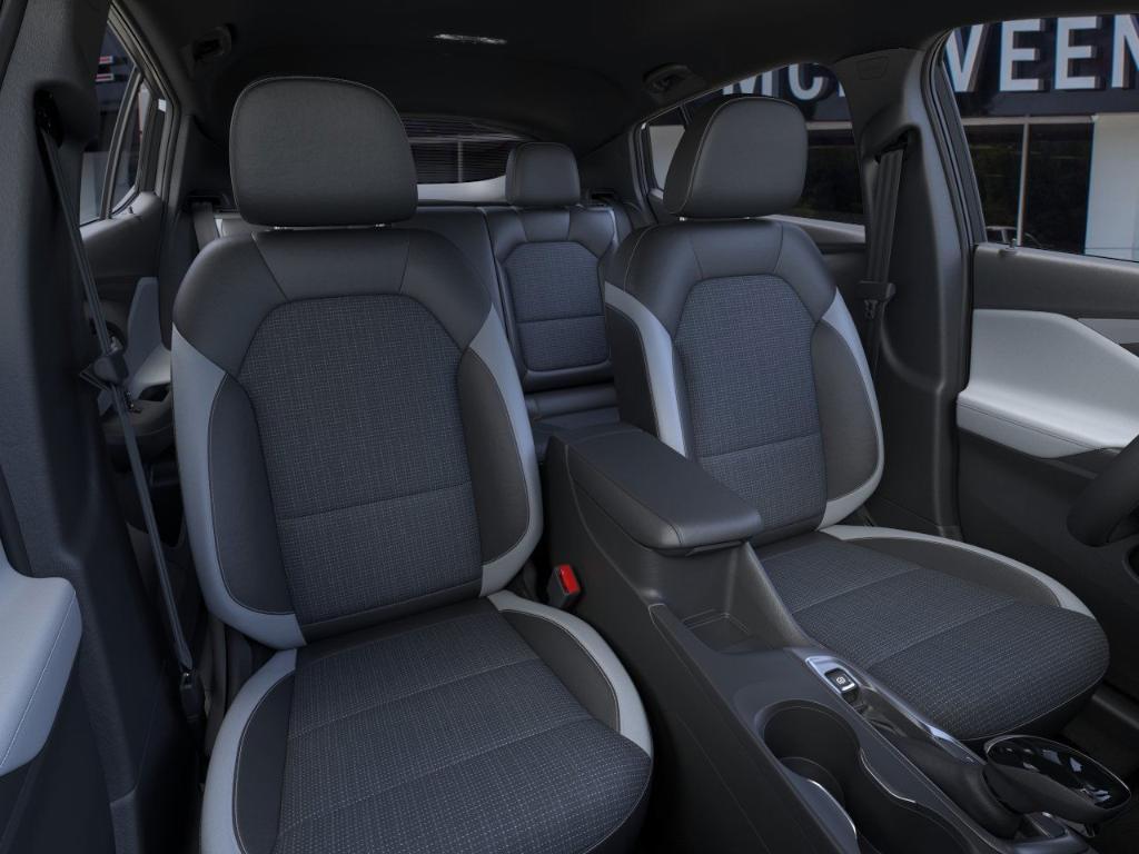 new 2025 Buick Envista car, priced at $25,790
