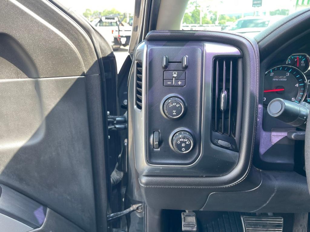 used 2017 Chevrolet Silverado 2500 car, priced at $39,990