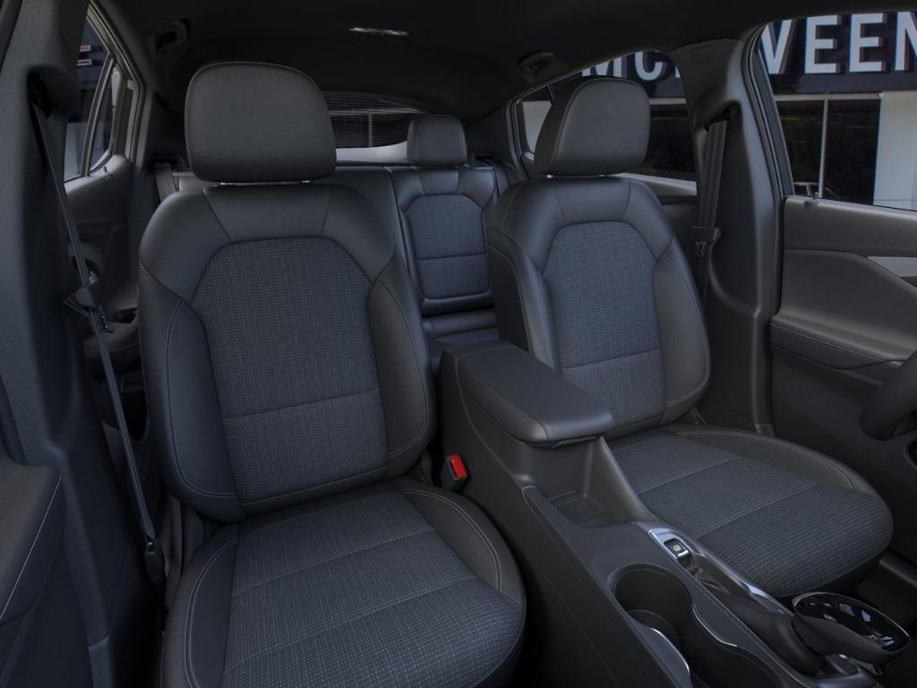 new 2025 Buick Envista car, priced at $25,690