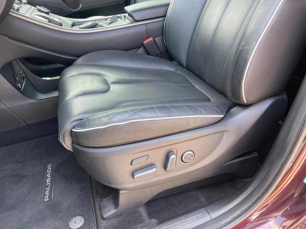 used 2023 Hyundai Palisade car, priced at $33,650