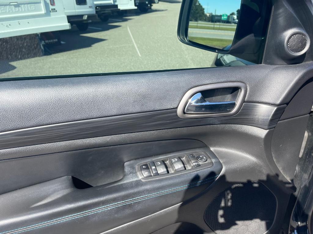 used 2019 Jeep Grand Cherokee car, priced at $20,870