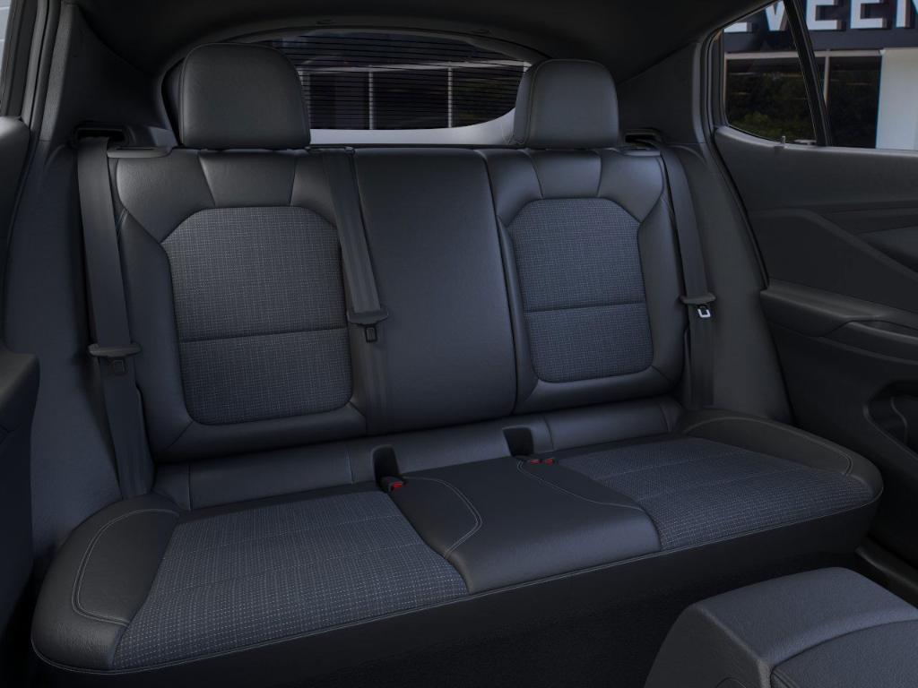 new 2025 Buick Envista car, priced at $26,285