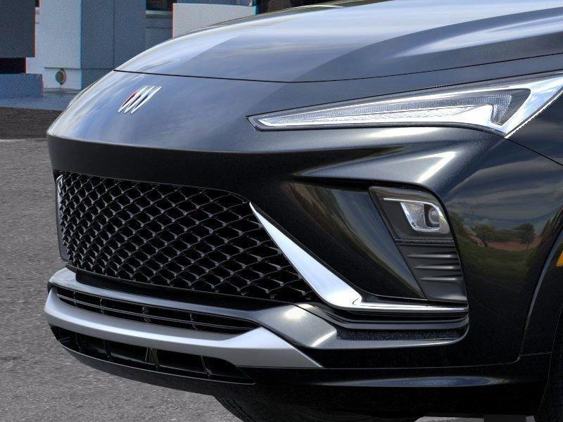 new 2025 Buick Envista car, priced at $30,485