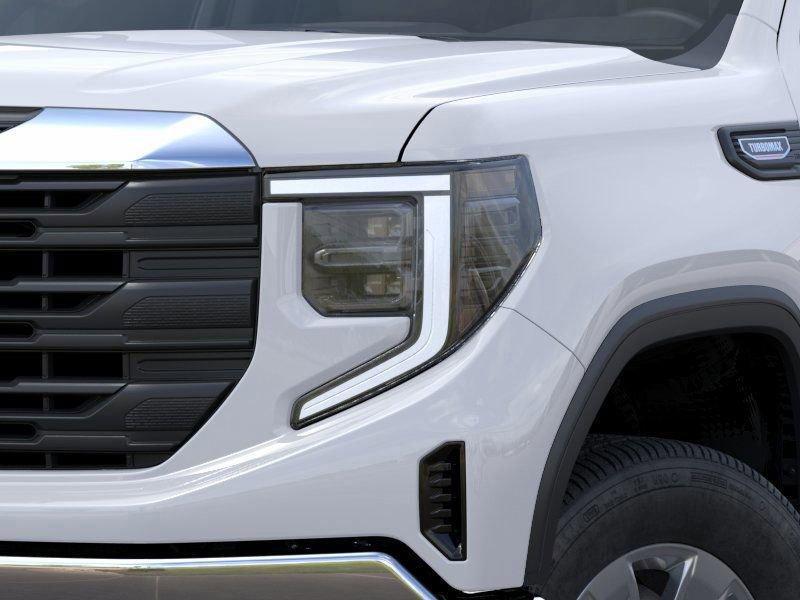 new 2025 GMC Sierra 1500 car, priced at $46,570