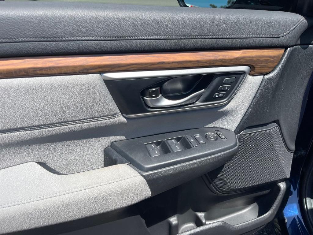used 2022 Honda CR-V Hybrid car, priced at $24,990