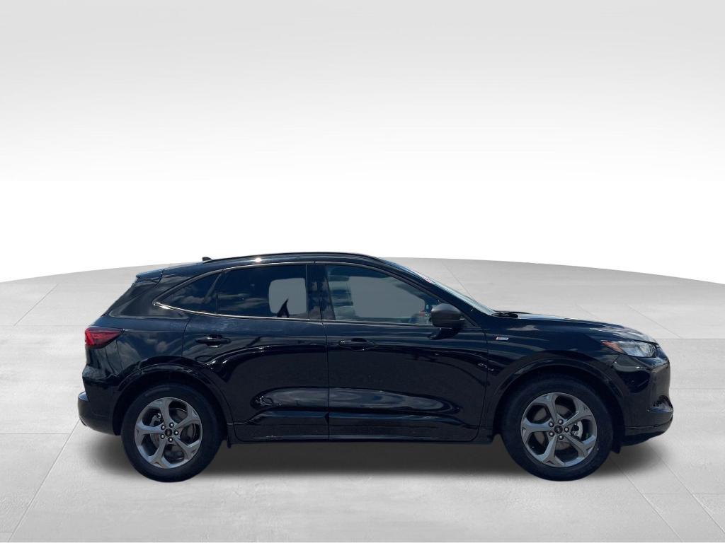 used 2023 Ford Escape car, priced at $22,375