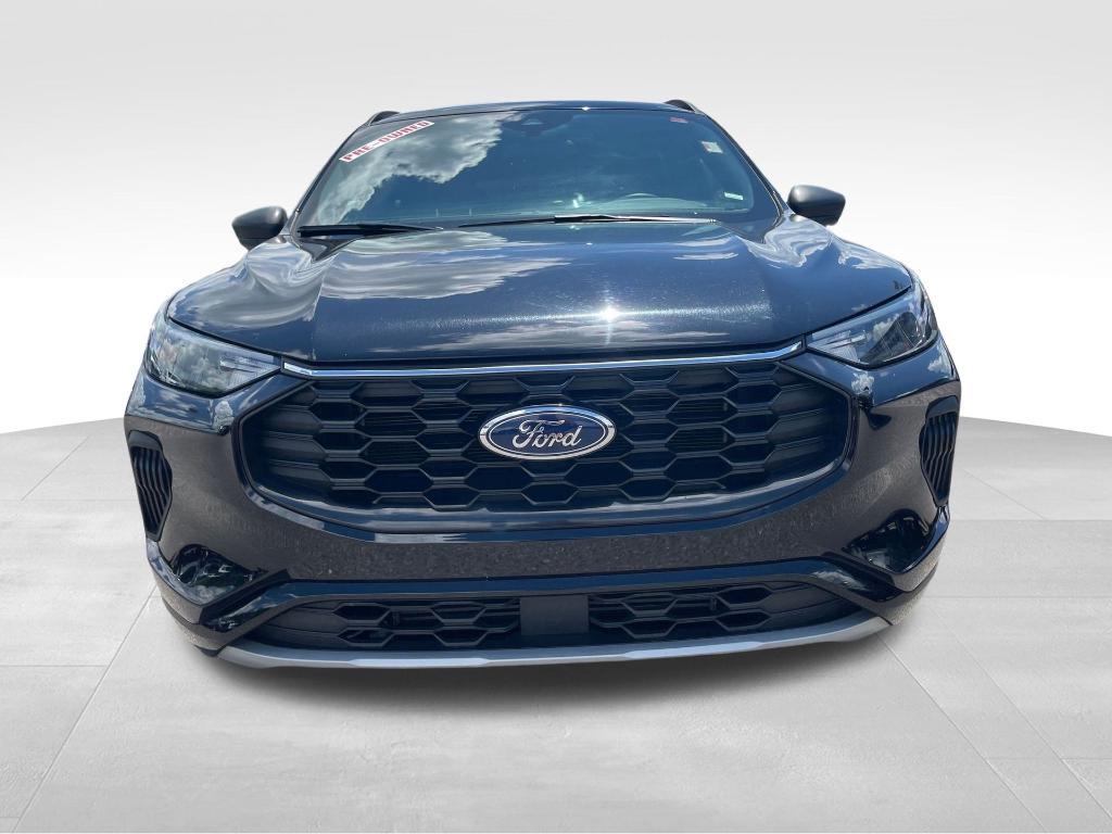 used 2023 Ford Escape car, priced at $22,375