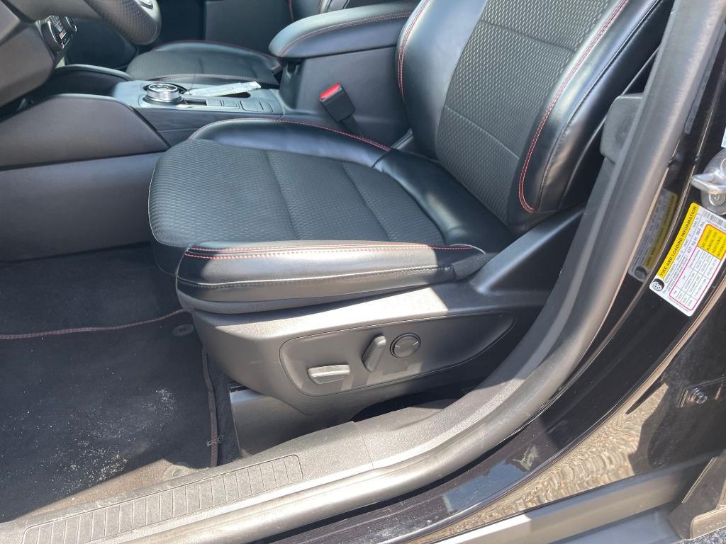 used 2023 Ford Escape car, priced at $22,375
