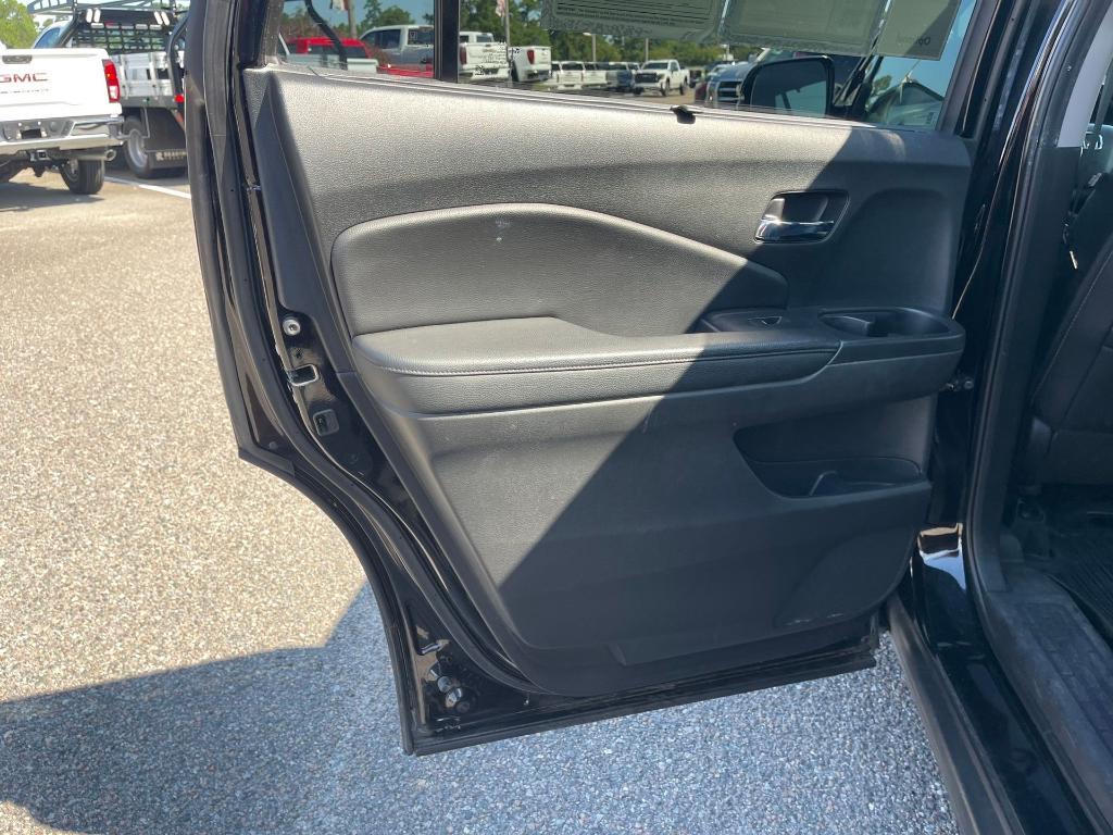 used 2022 Honda Pilot car, priced at $26,700