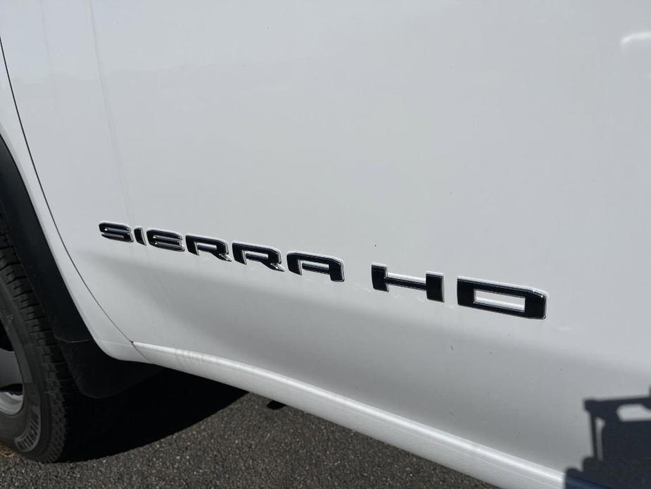 new 2024 GMC Sierra 3500 car, priced at $84,014