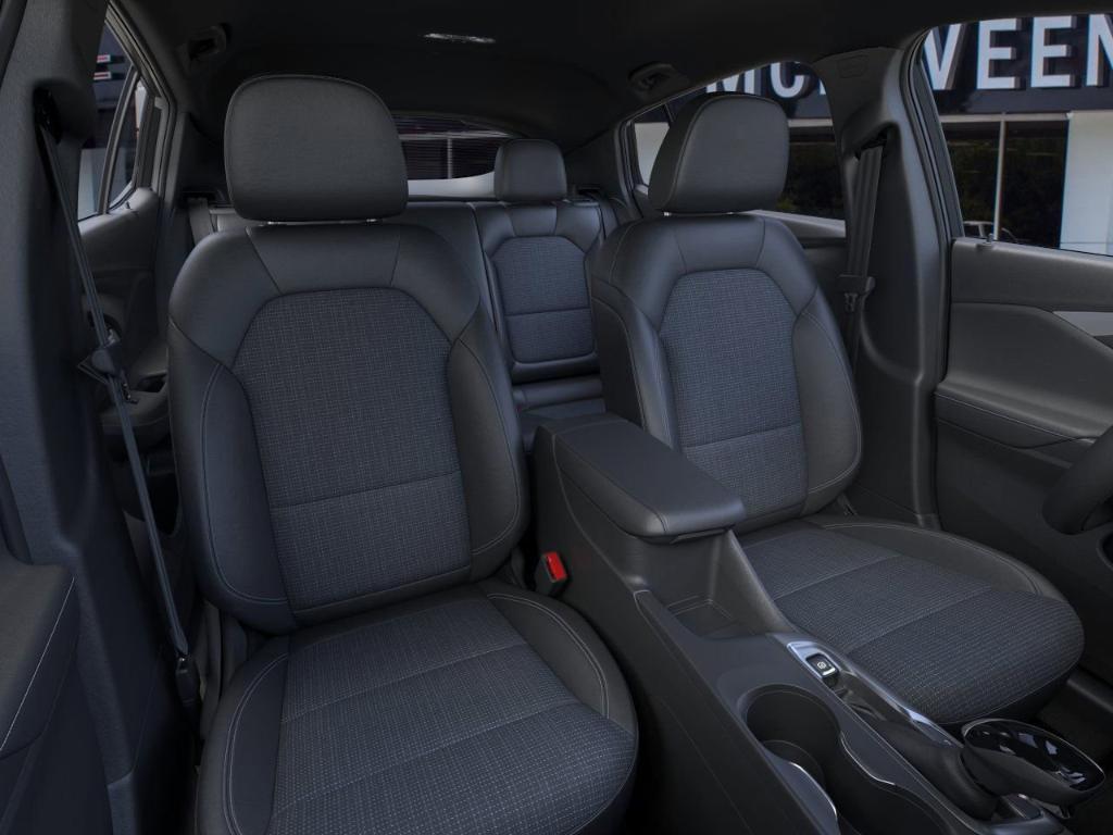 new 2025 Buick Envista car, priced at $26,285