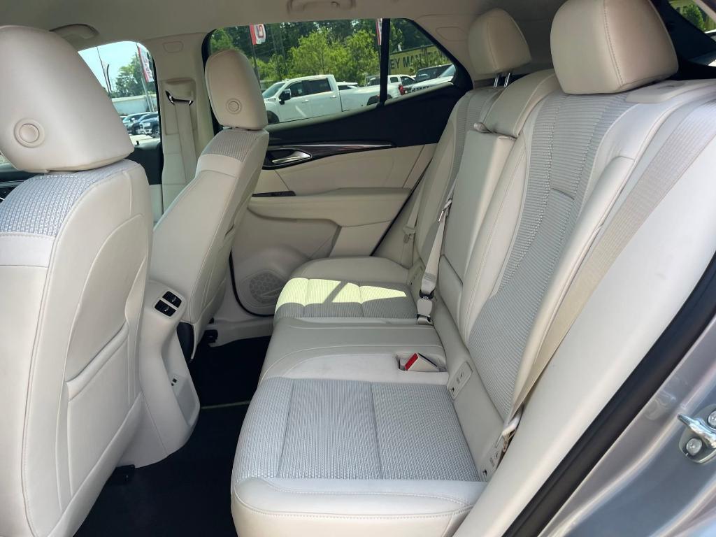used 2023 Buick Envision car, priced at $26,500