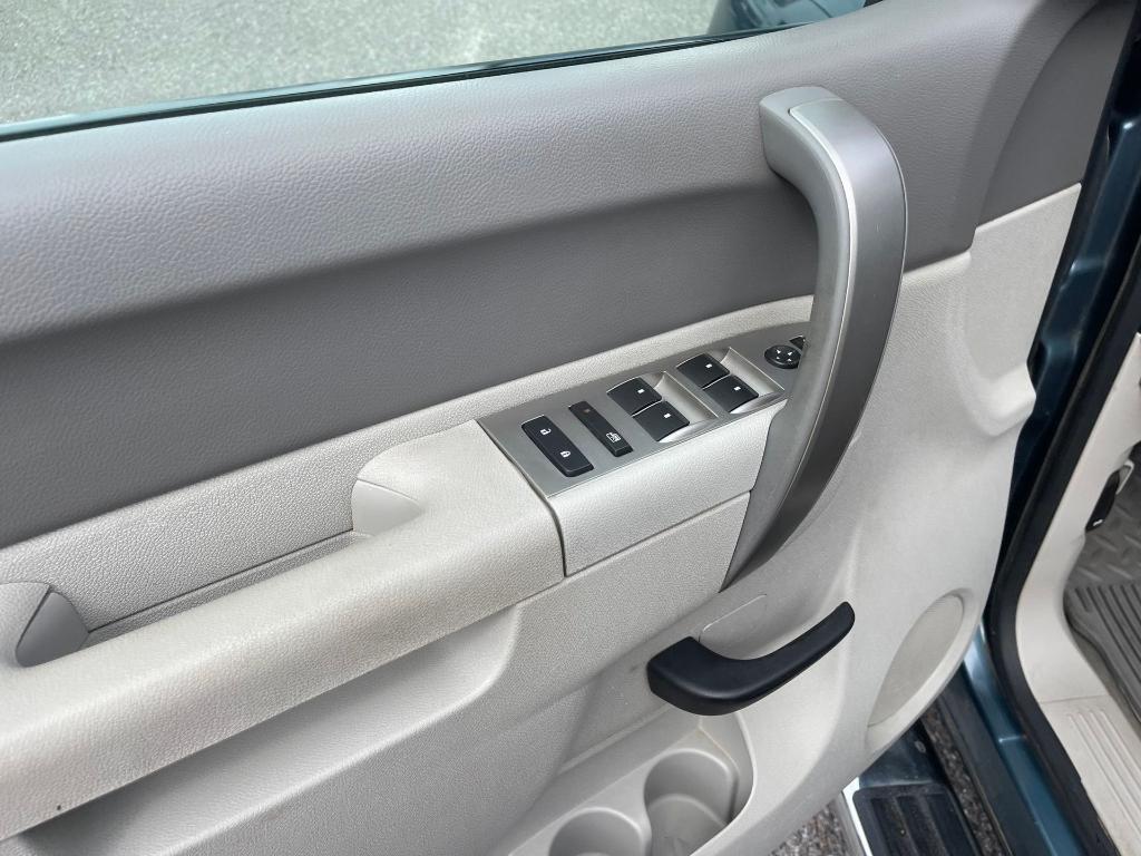 used 2012 GMC Sierra 2500 car, priced at $28,900