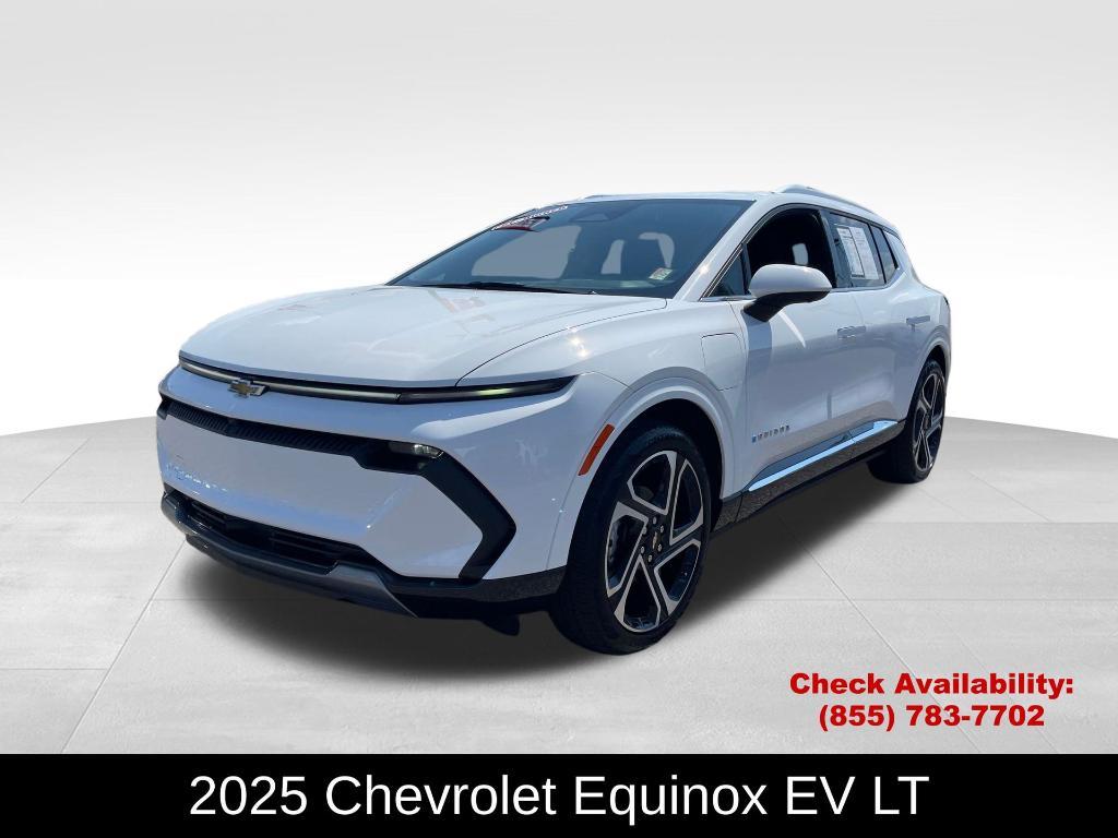 used 2025 Chevrolet Equinox EV car, priced at $25,900
