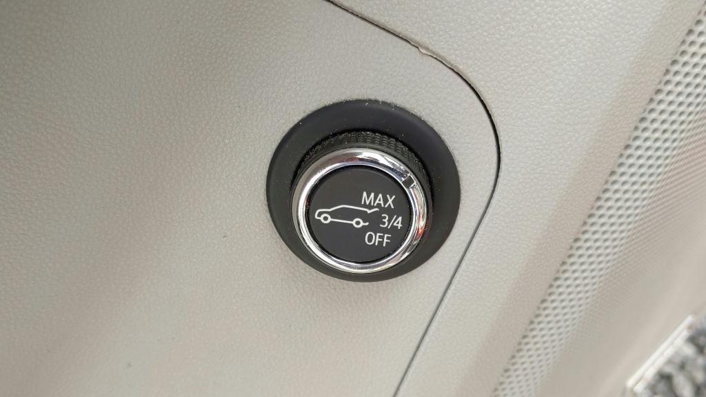 used 2023 GMC Acadia car, priced at $29,990
