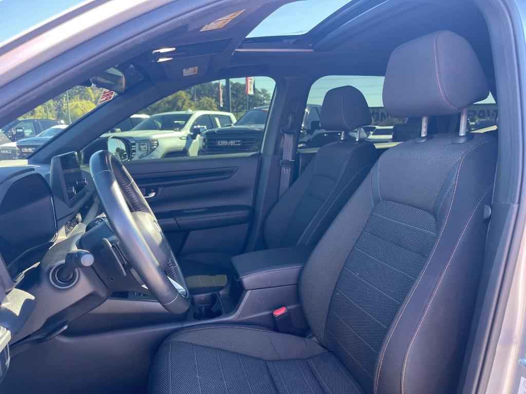 used 2024 Honda CR-V Hybrid car, priced at $28,900