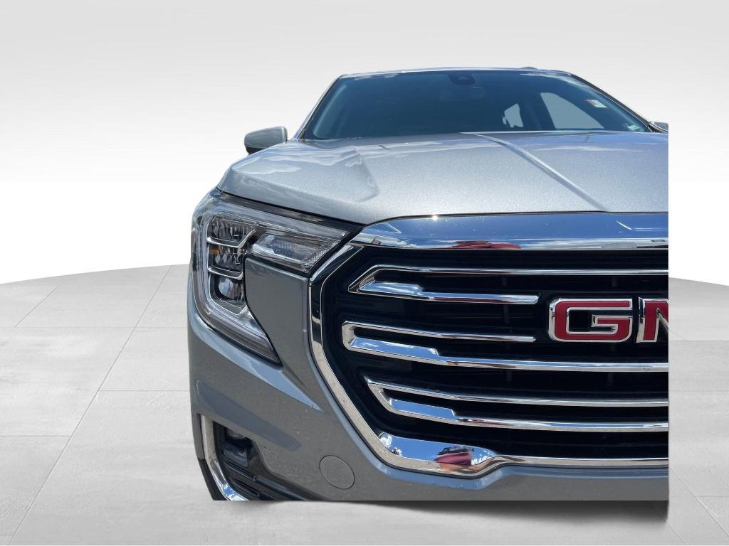 used 2024 GMC Terrain car, priced at $26,990