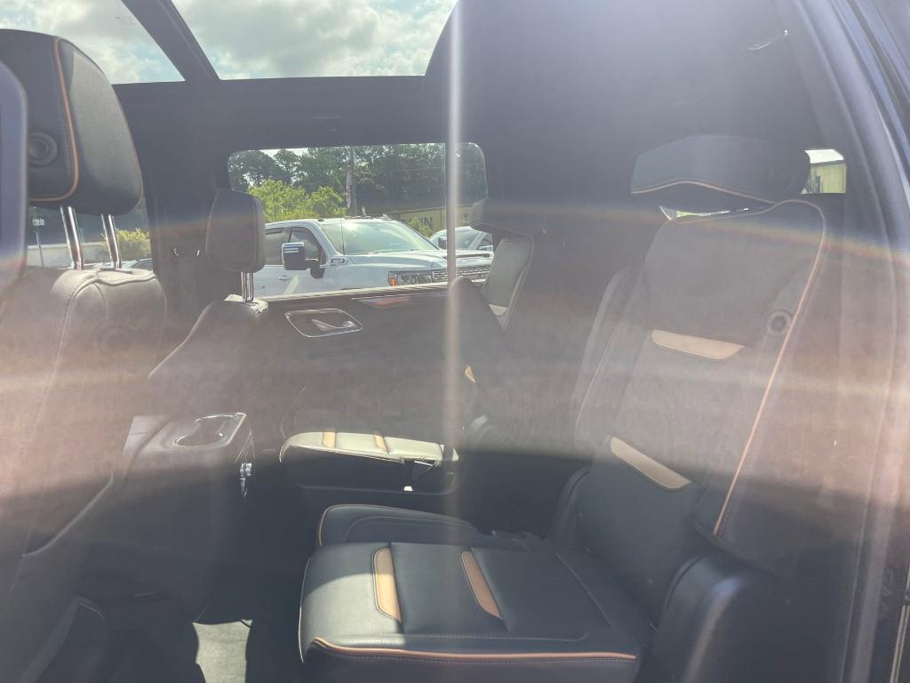 used 2022 GMC Yukon XL car, priced at $52,900
