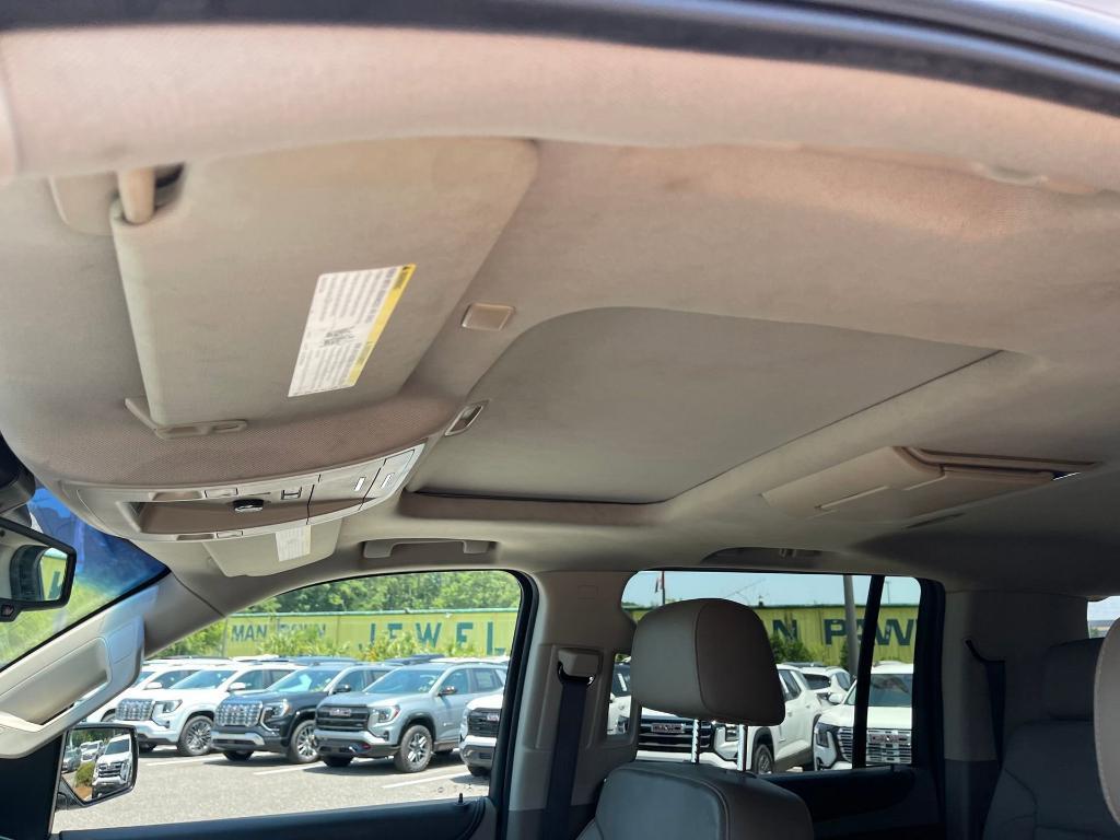 used 2018 Chevrolet Suburban car, priced at $28,250