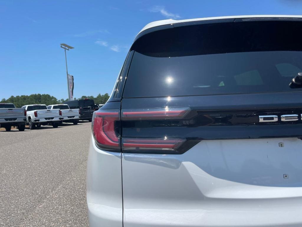 used 2024 GMC Acadia car, priced at $50,750