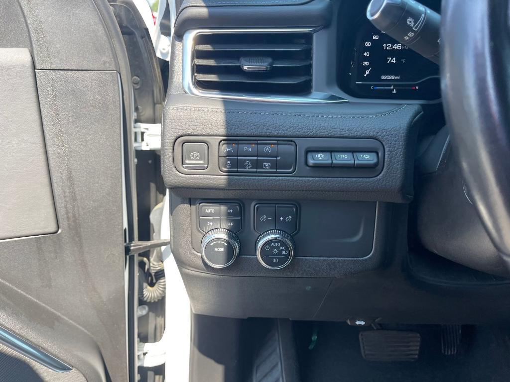 used 2023 GMC Yukon XL car, priced at $61,900