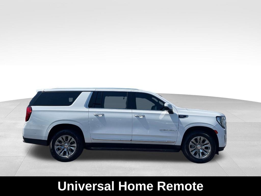 used 2023 GMC Yukon XL car, priced at $61,900