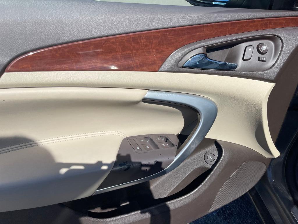 used 2017 Buick Regal car, priced at $11,500