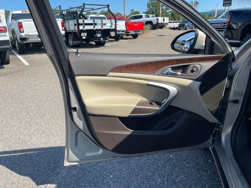 used 2012 Buick Regal car, priced at $13,900