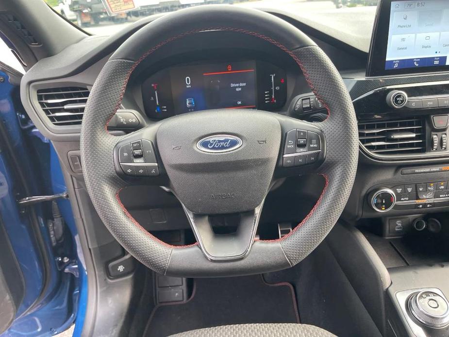 used 2023 Ford Escape car, priced at $22,900