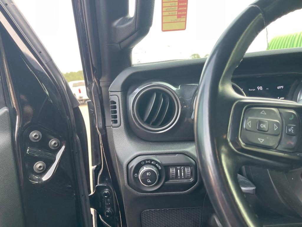 used 2020 Jeep Gladiator car, priced at $27,000
