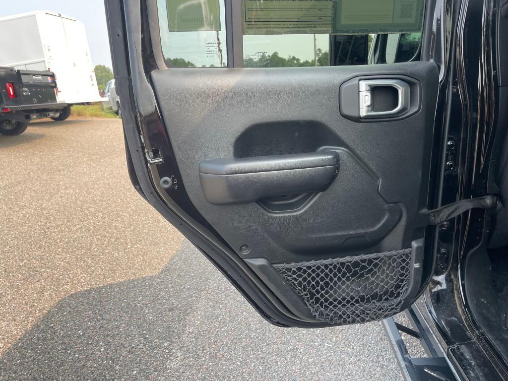 used 2020 Jeep Gladiator car, priced at $27,000