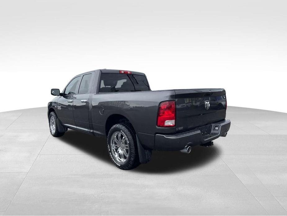 used 2021 Ram 1500 Classic car, priced at $25,000