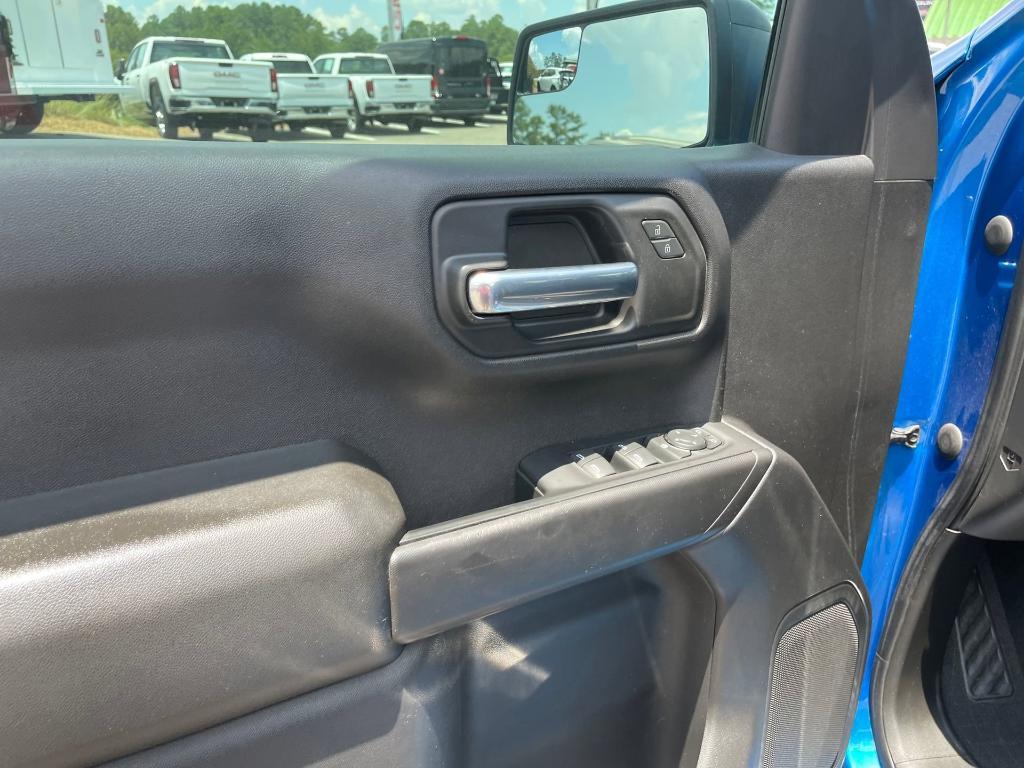 used 2022 Chevrolet Silverado 1500 car, priced at $33,990
