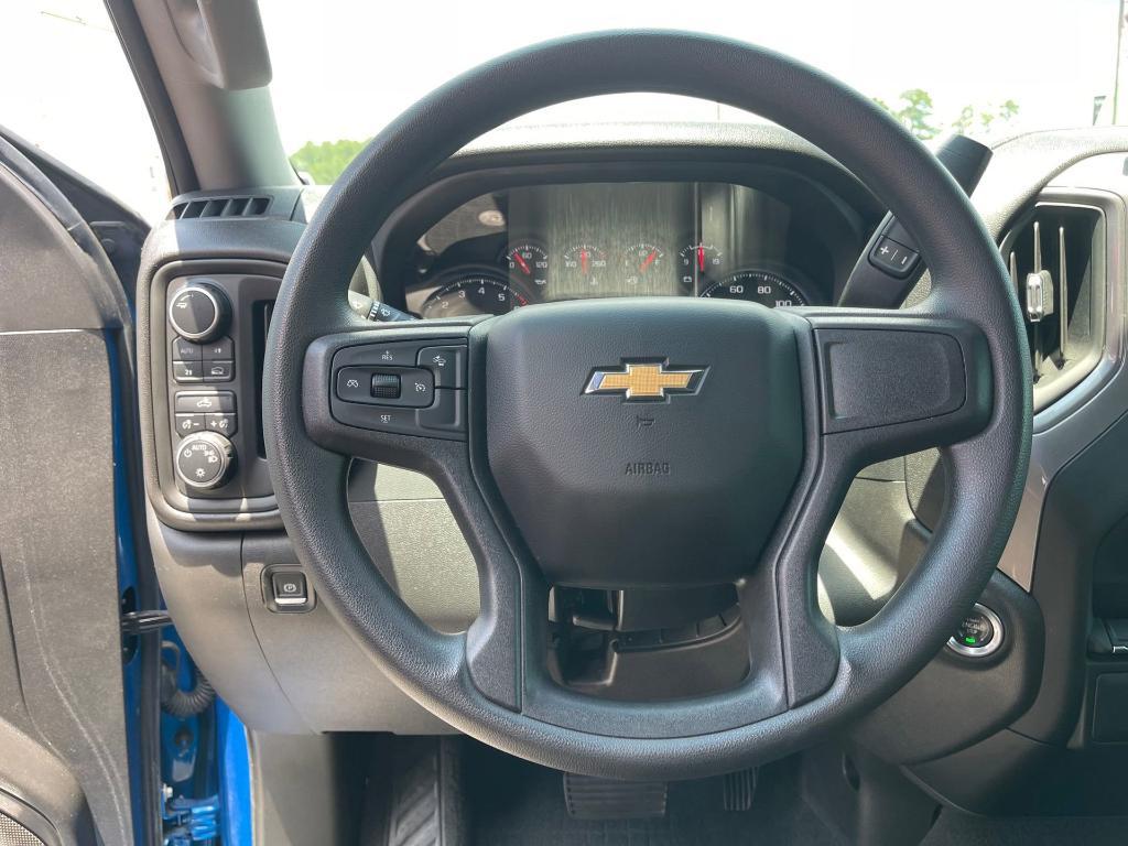 used 2022 Chevrolet Silverado 1500 car, priced at $33,990