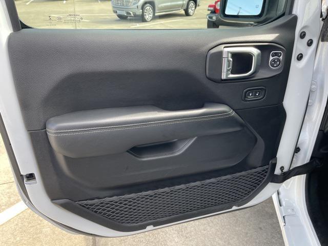 used 2023 Jeep Gladiator car, priced at $30,774