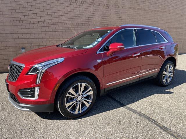 used 2024 Cadillac XT5 car, priced at $44,994