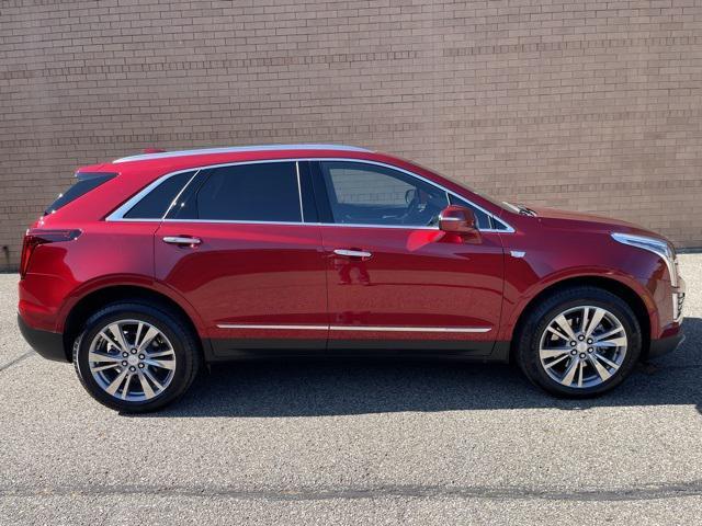 used 2024 Cadillac XT5 car, priced at $44,994