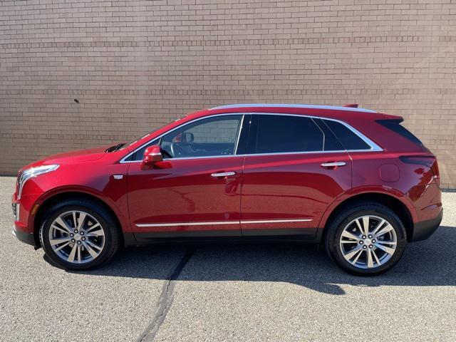 used 2024 Cadillac XT5 car, priced at $44,994